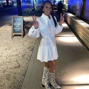 COPY - White pleated dress